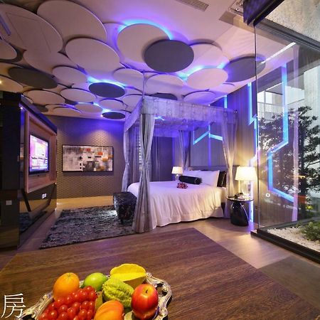 Doule Motel Taichung Eksteriør bilde
