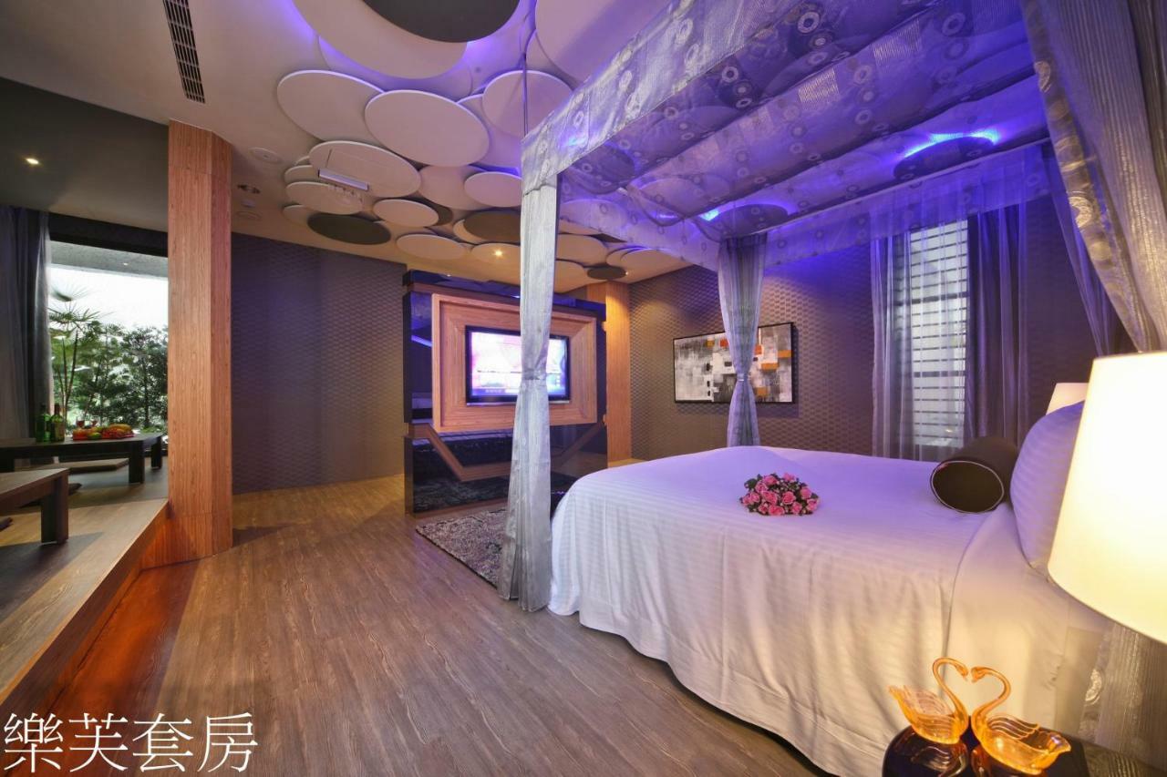 Doule Motel Taichung Eksteriør bilde
