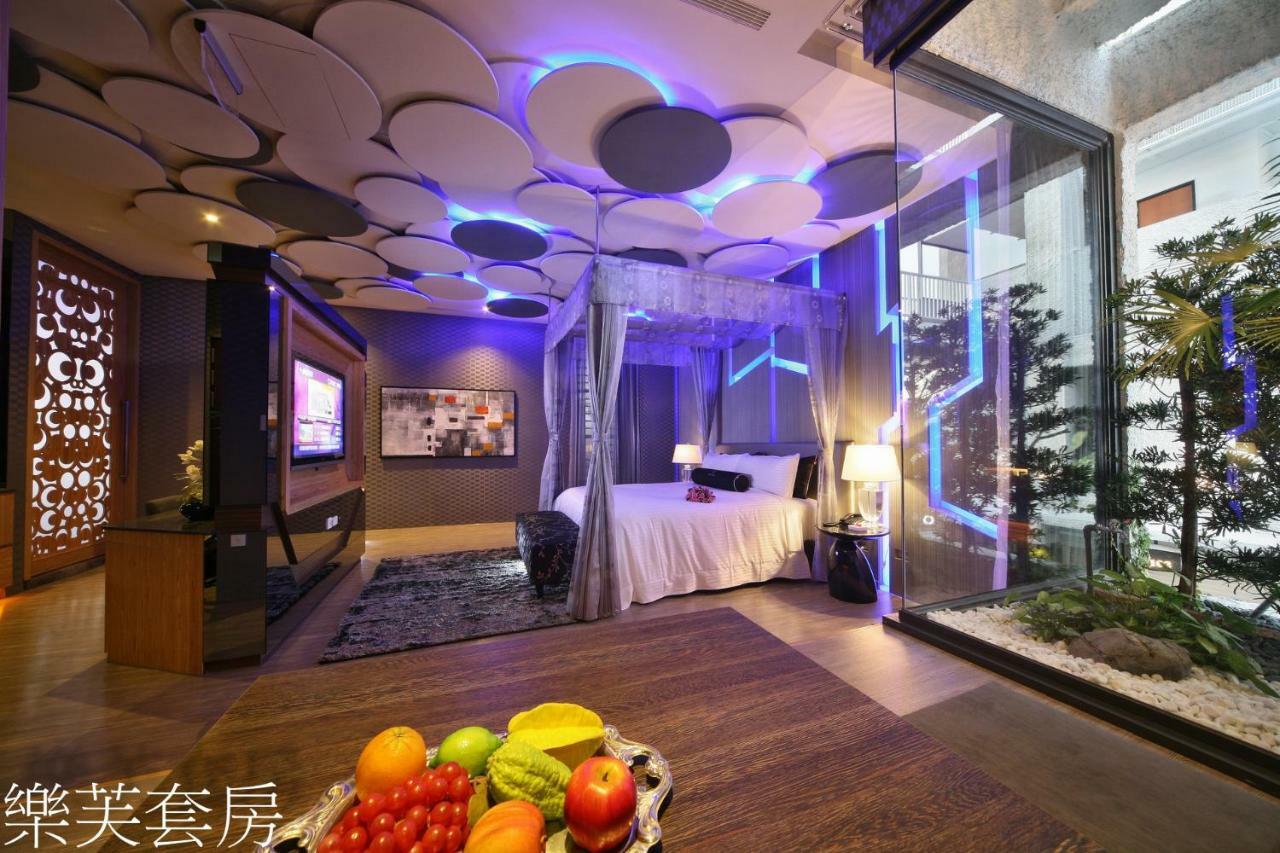Doule Motel Taichung Eksteriør bilde