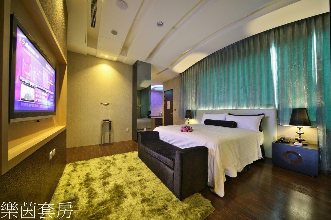 Doule Motel Taichung Eksteriør bilde