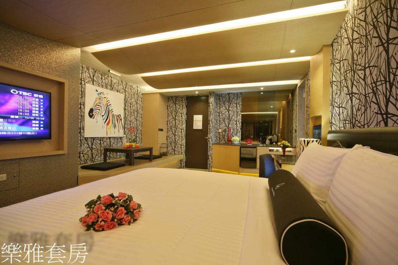 Doule Motel Taichung Eksteriør bilde