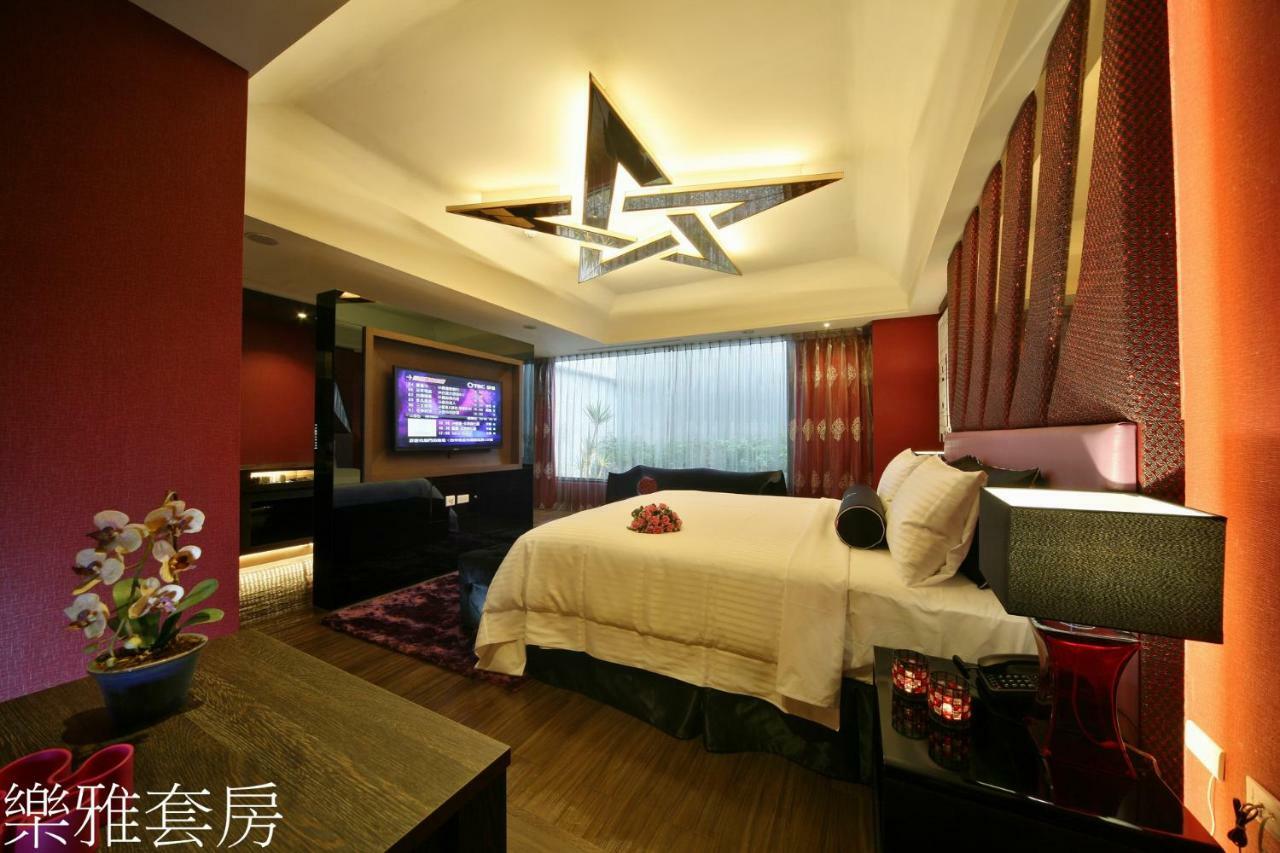 Doule Motel Taichung Eksteriør bilde