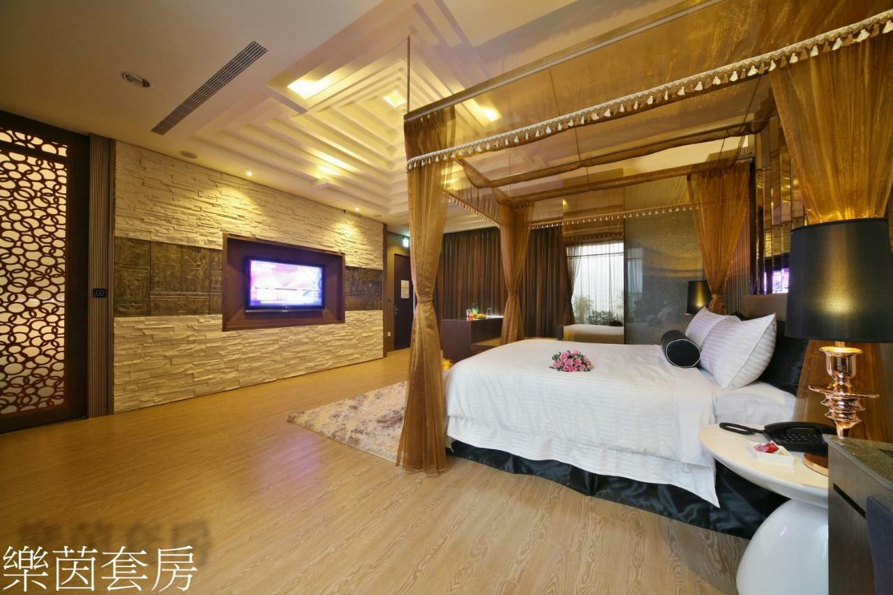Doule Motel Taichung Eksteriør bilde