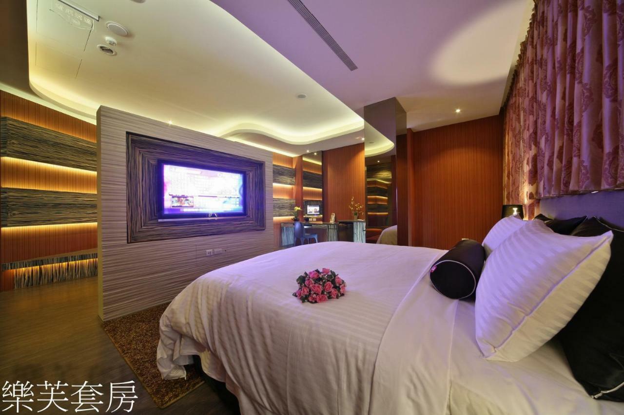Doule Motel Taichung Eksteriør bilde